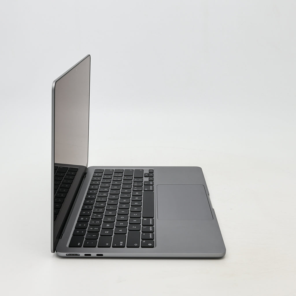 99新 Apple MacBook Air 22年 13寸 M2（8+8核） 8G RAM 256G SSD 深空灰色