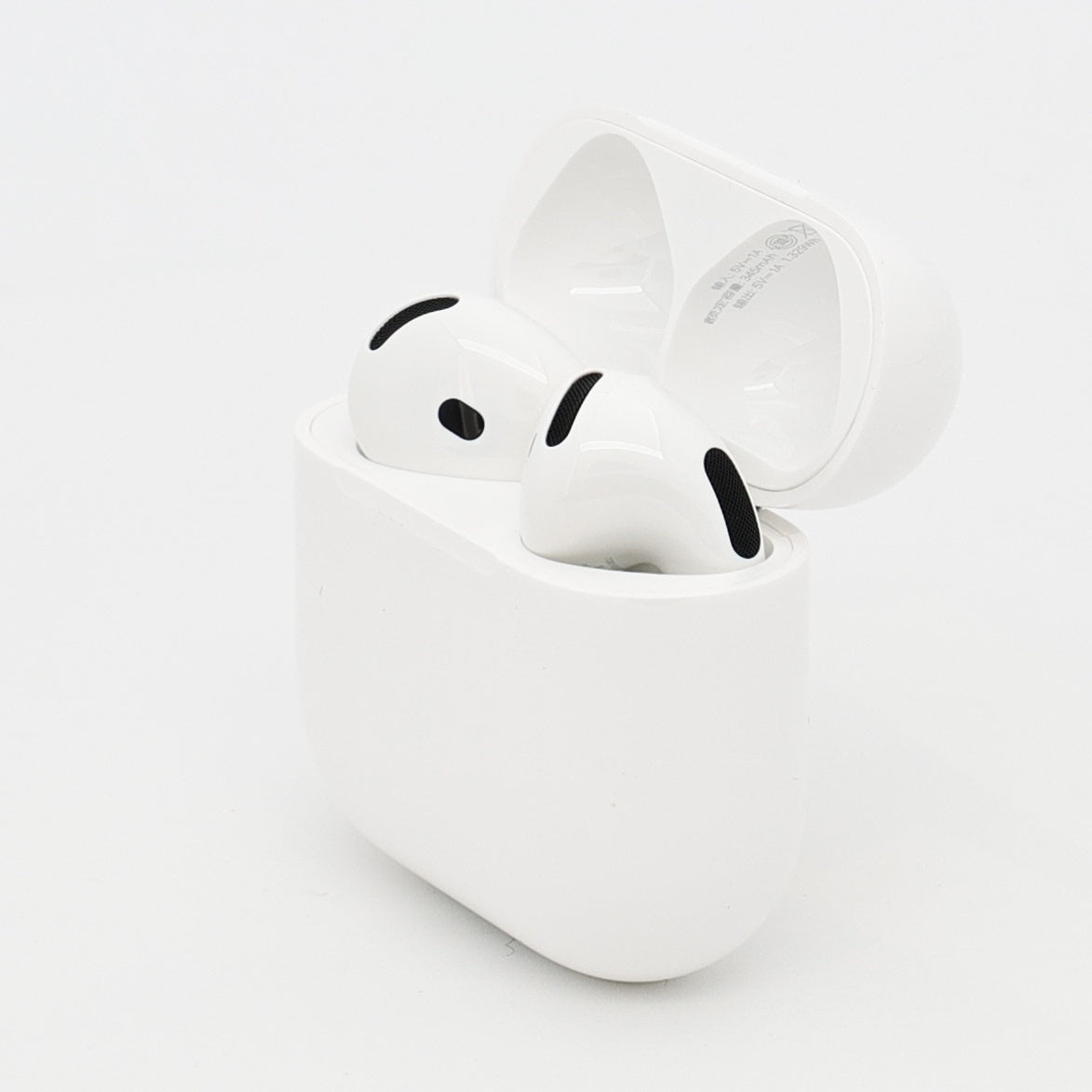 99新 Apple AirPods 4 (不支持主动降噪) 白色
