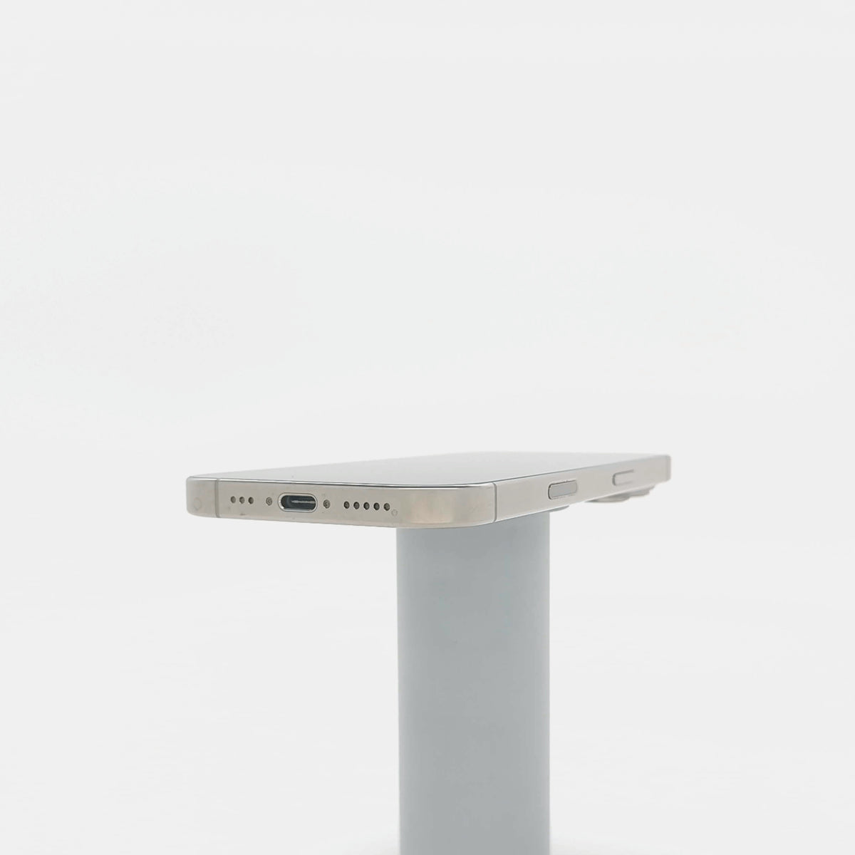 95新 Apple iPhone 16 Pro 128G 原色鈦金屬 中國大陸版