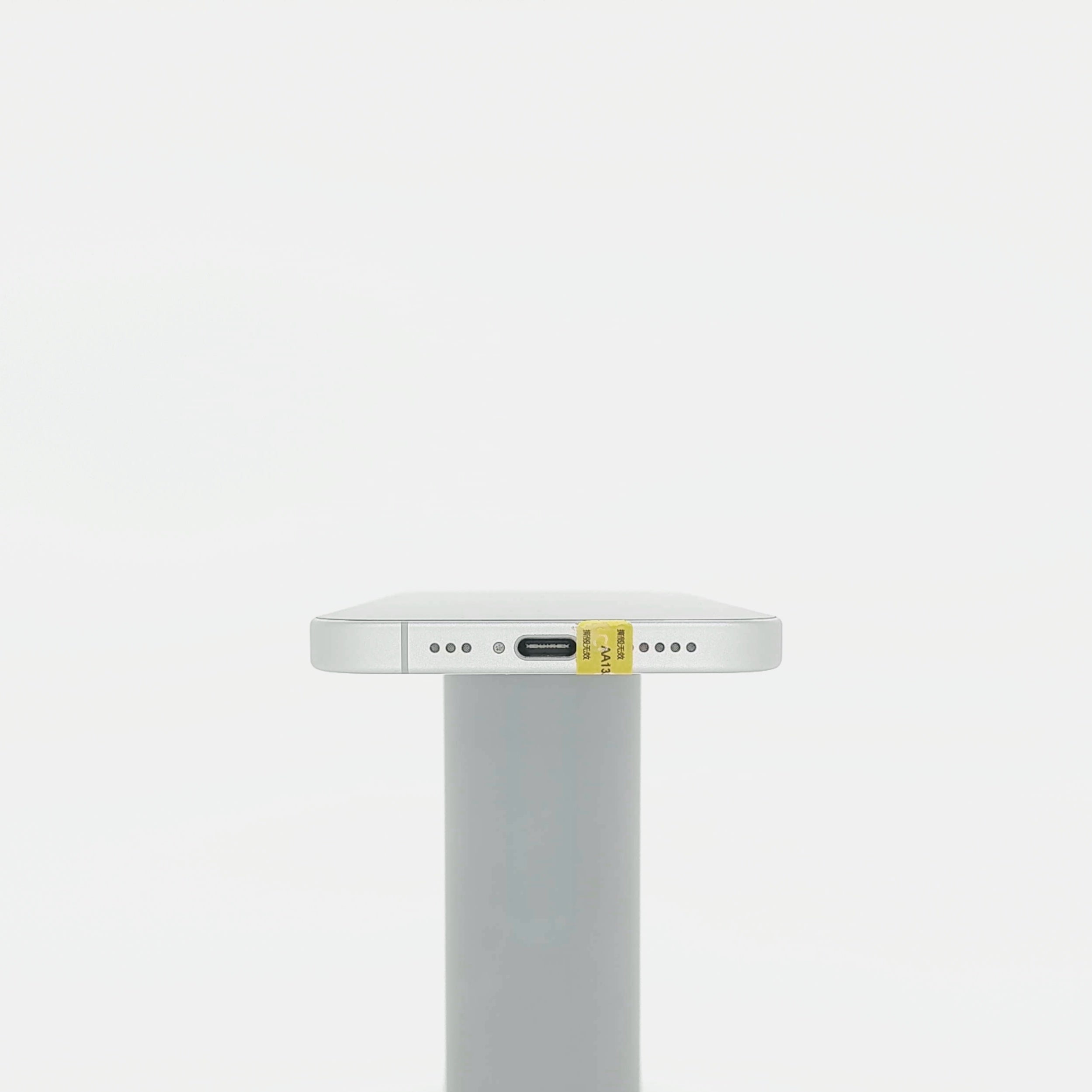 95新 Apple iPhone 16 256G 白色 中國大陸版