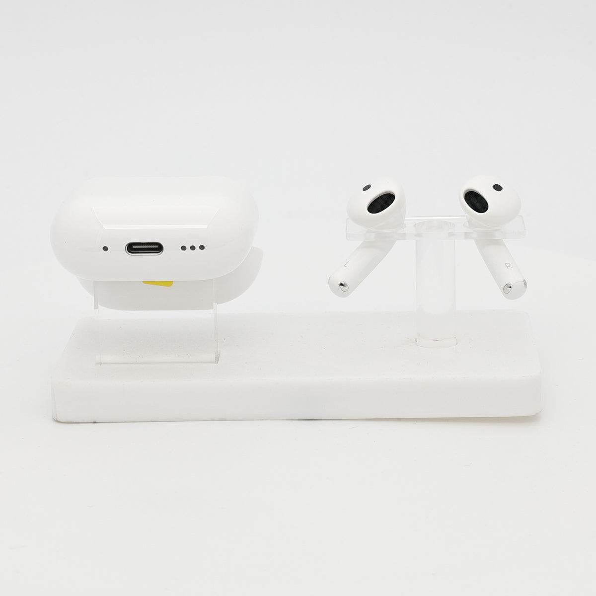99新 Apple AirPods 4 (支持主動降噪) 白色