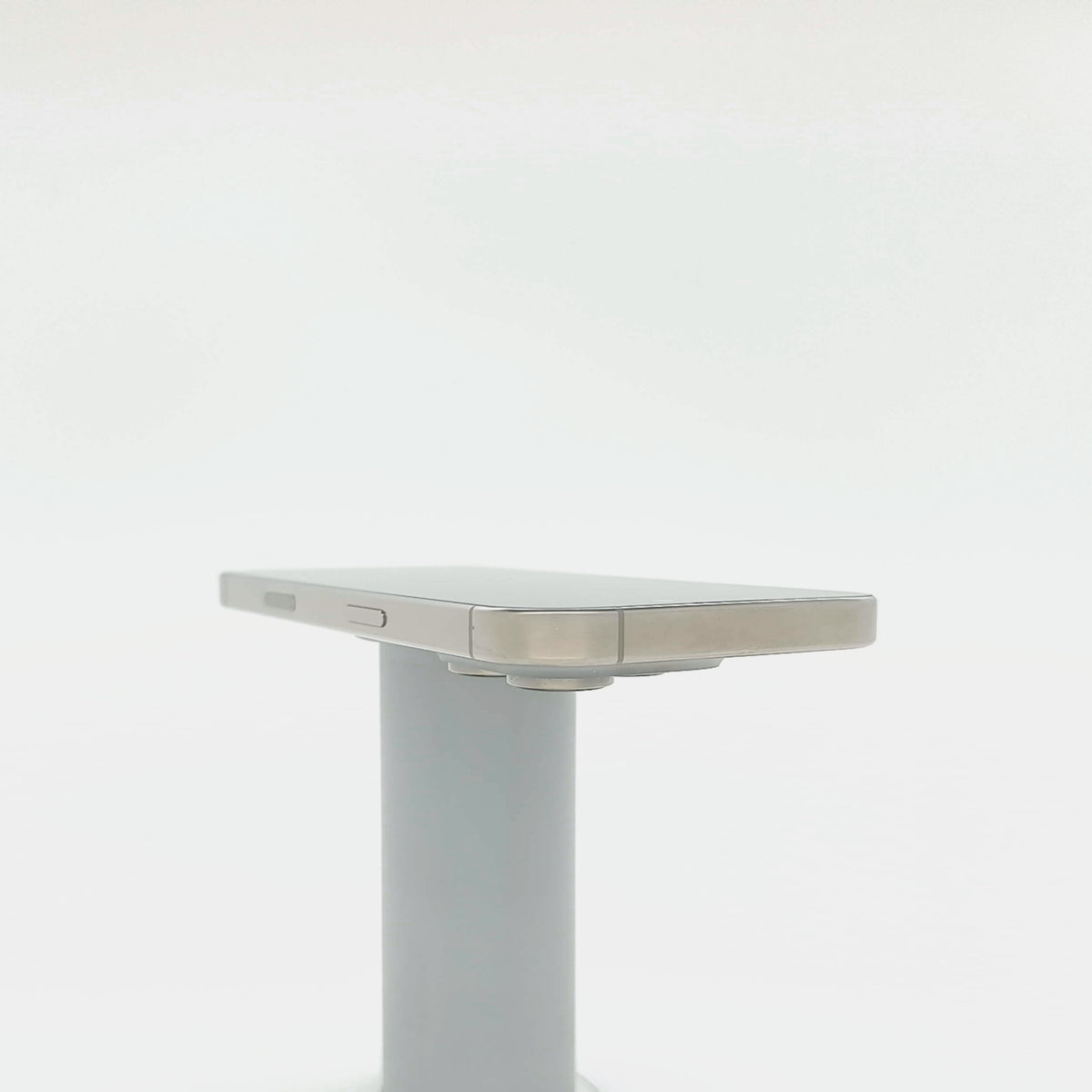 99新 Apple iPhone 16 Pro 128G 原色鈦金屬 中國大陸版