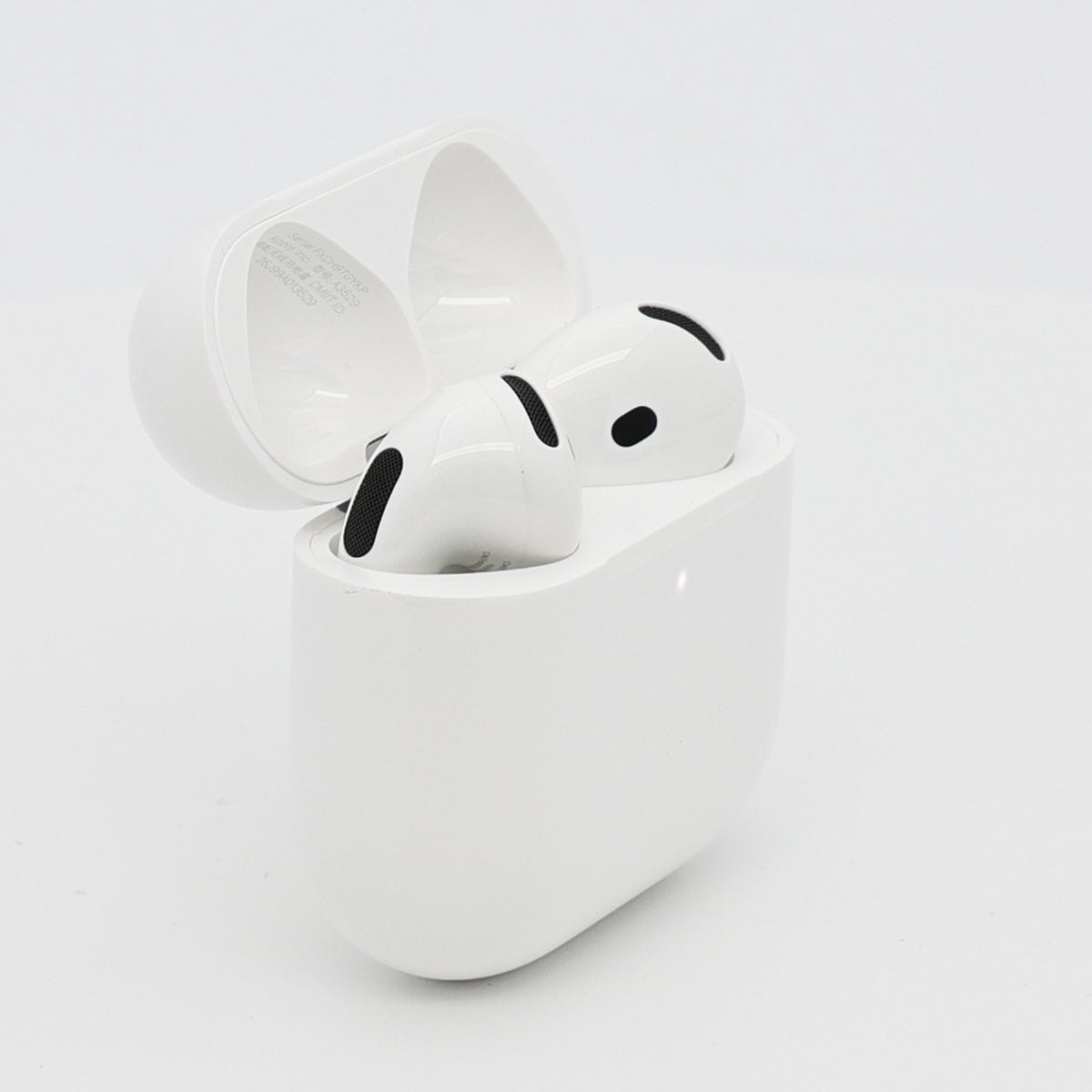 99新 Apple AirPods 5 白色
