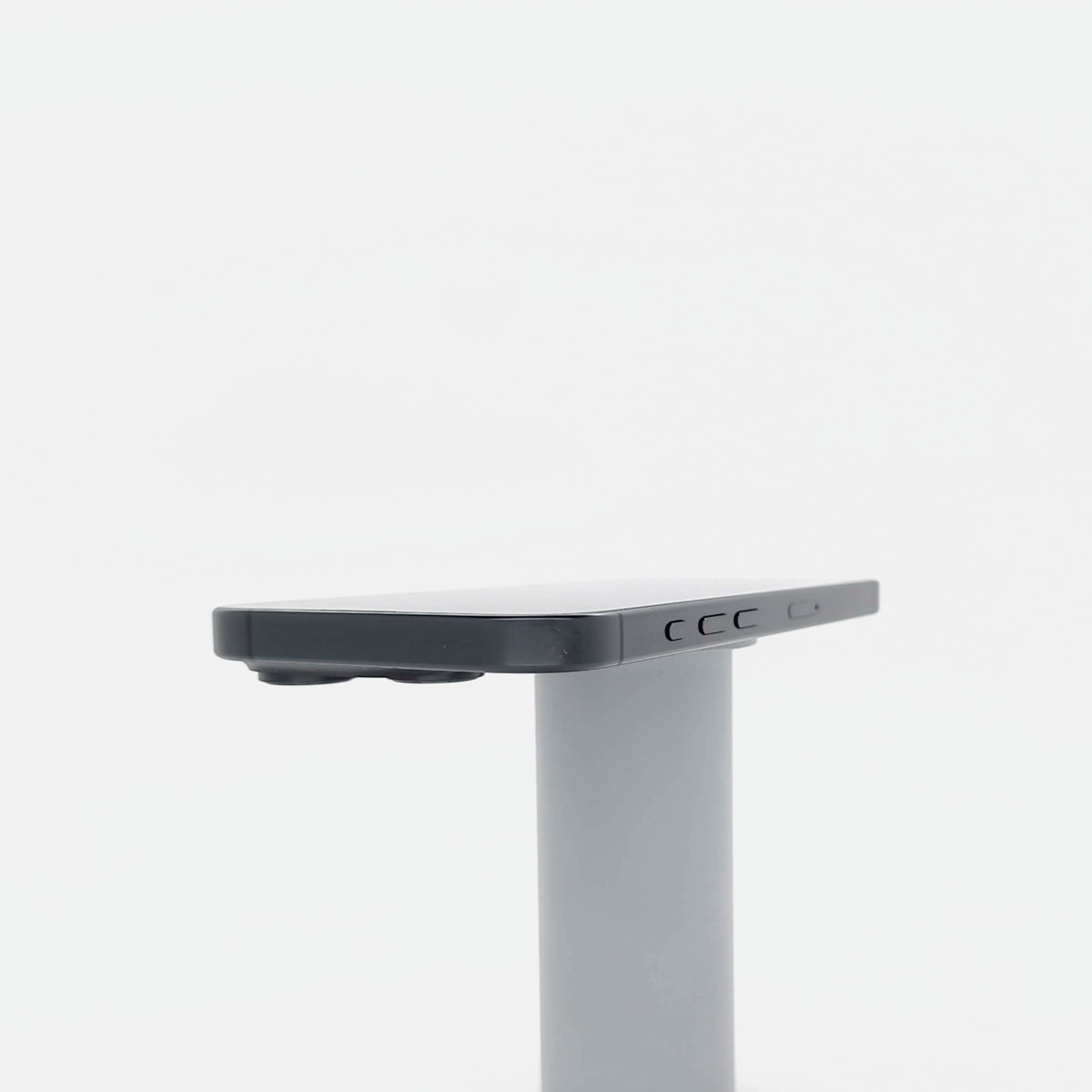 95新 Apple iPhone 16 Pro 128G 黑色鈦金屬 中國大陸版