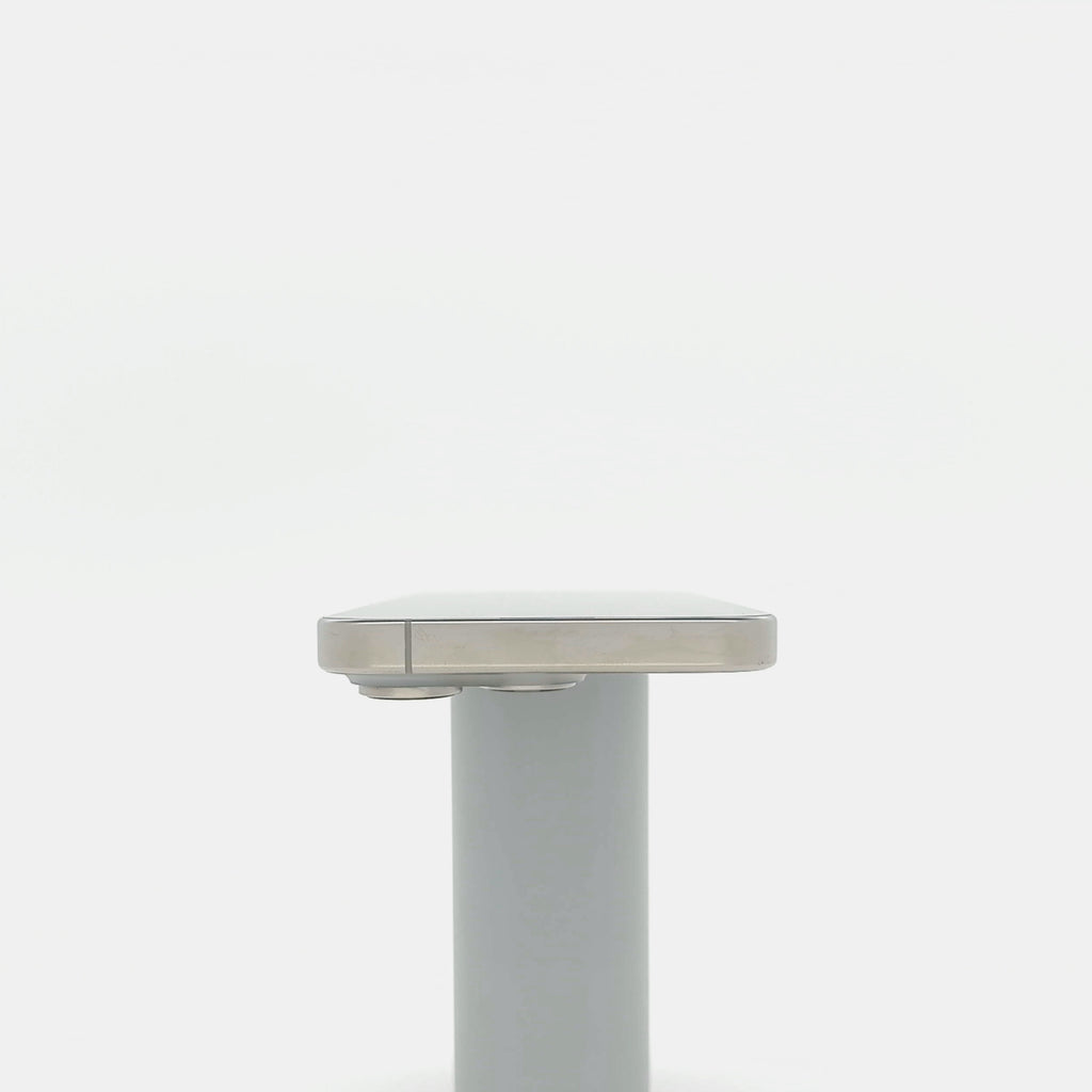 95新 Apple iPhone 16 Pro 128G 原色鈦金屬 中國大陸版