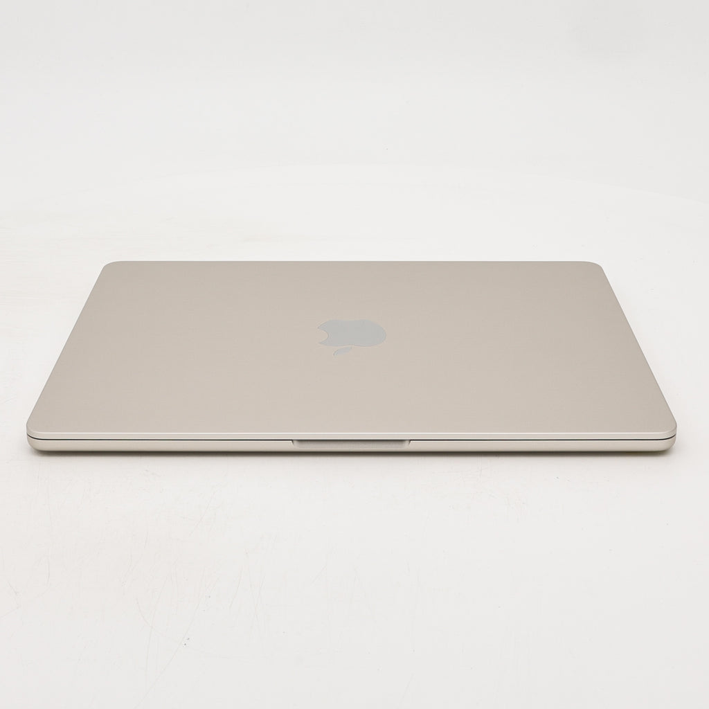 99新 Apple MacBook Air 24年 13寸 M3（8+8核） 8G RAM 256G SSD 星光色