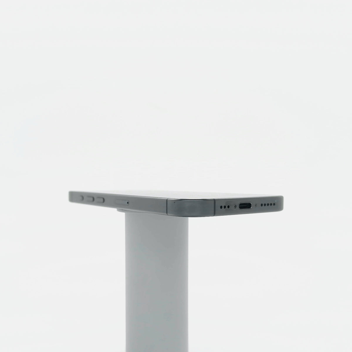 95新 Apple iPhone 15 Pro 128G 黑色鈦金屬 中國大陸版