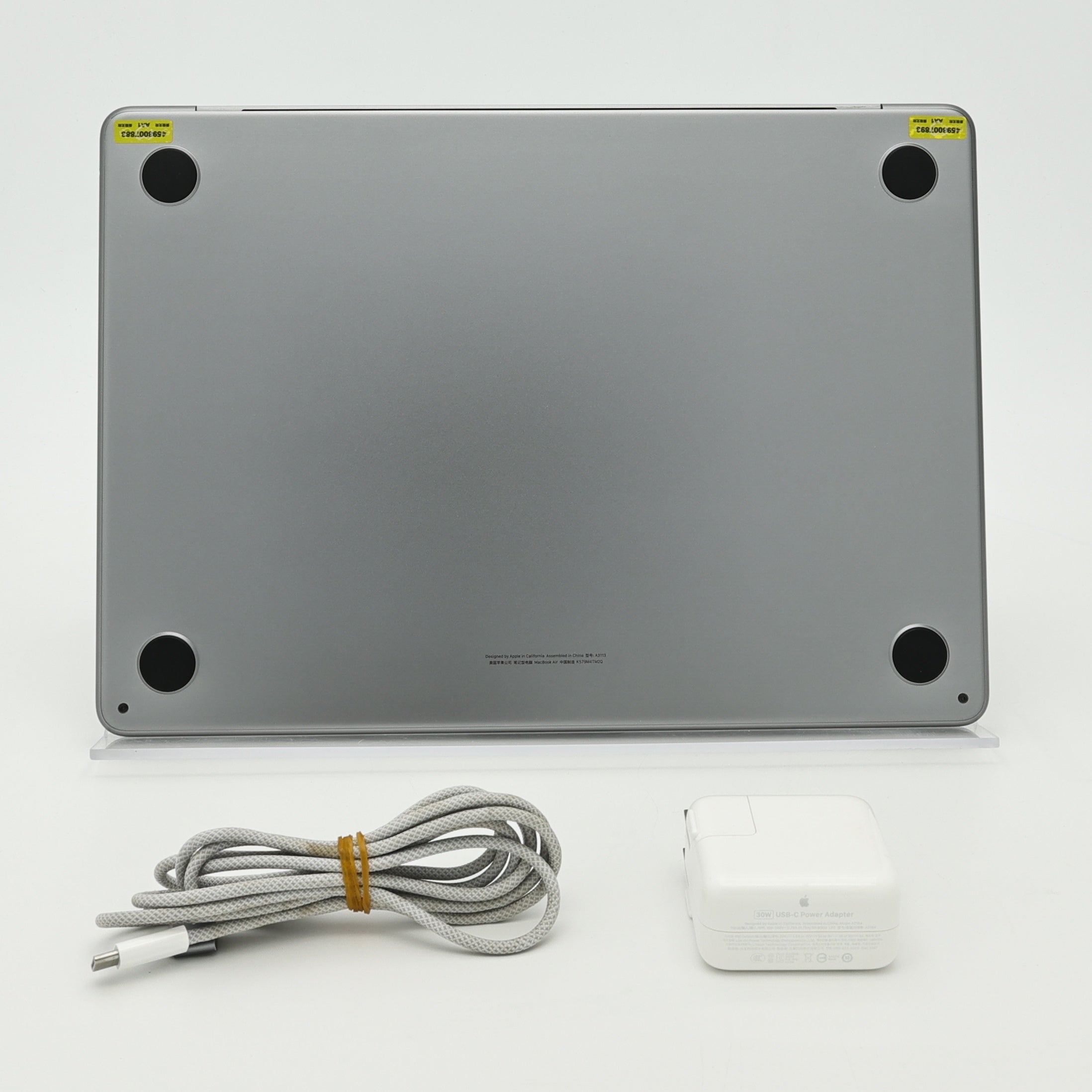 95新 Apple MacBook Air 24年 13寸 M3（8+8核） 8G RAM 256G SSD 深空灰色