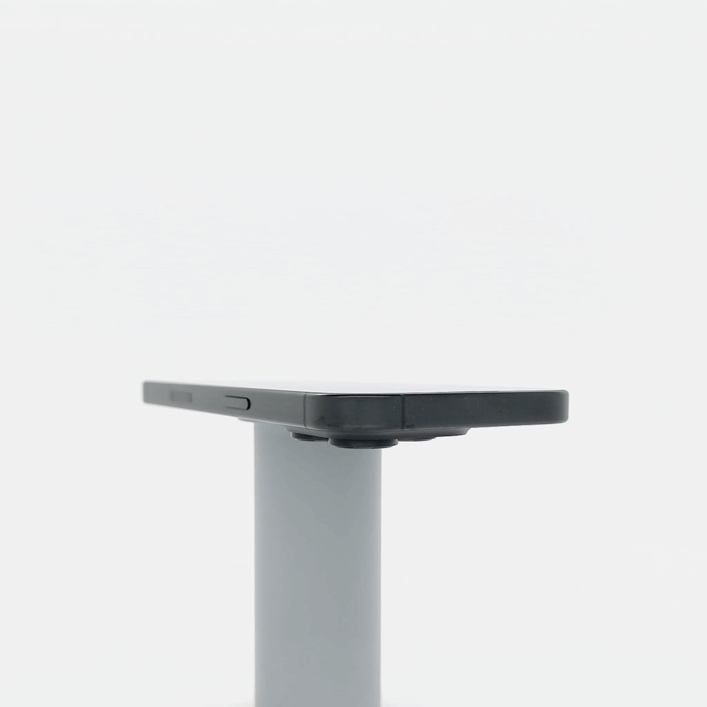 95新 Apple iPhone 16 Pro 128G 黑色鈦金屬 中國大陸官換機