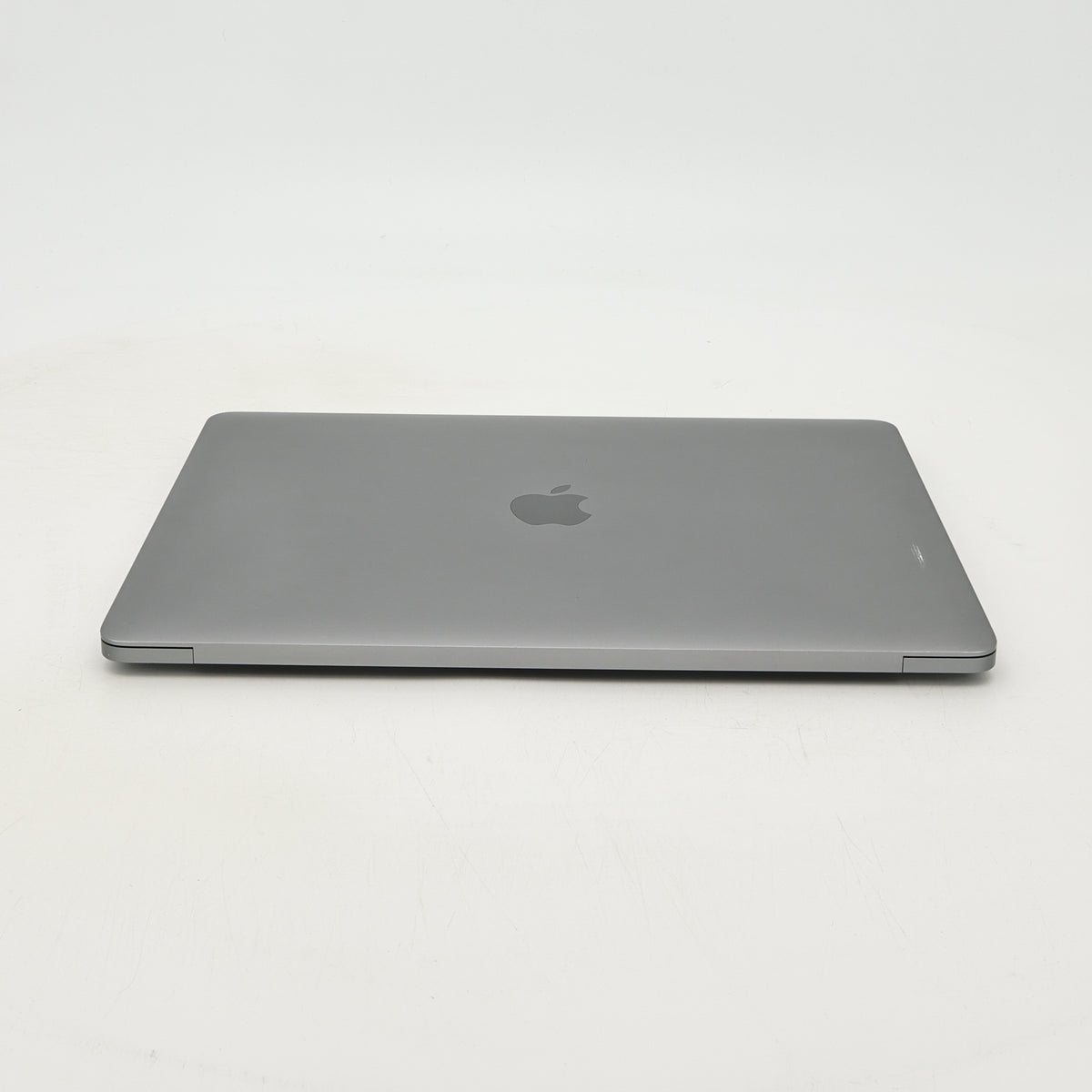 95新 Apple MacBook Pro 22年 13寸 M2（8+10核） 8G RAM 512G SSD 深空灰色