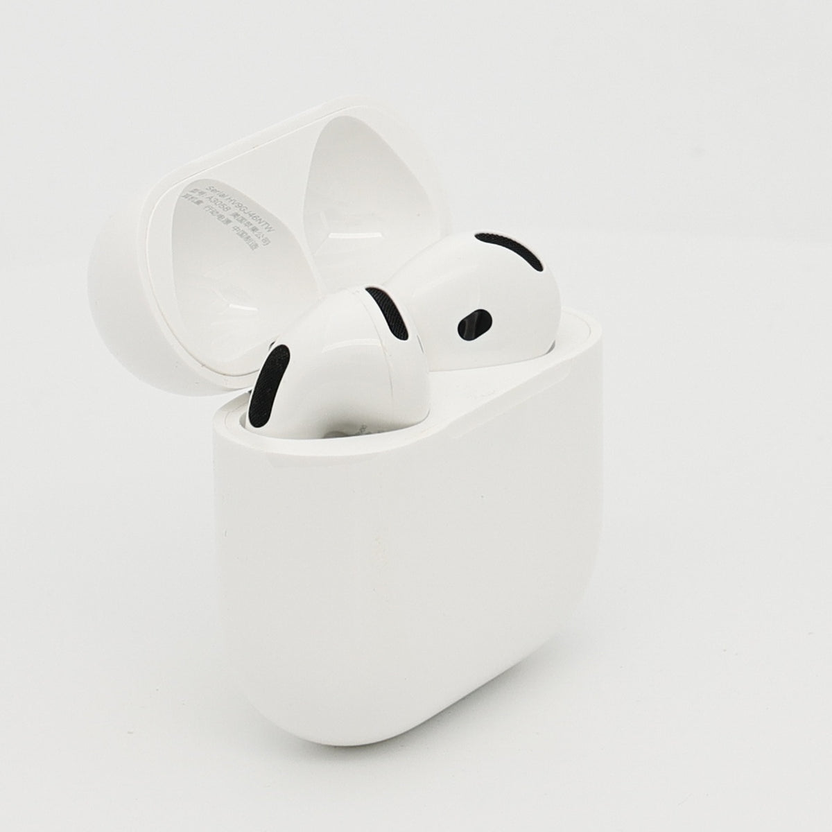 99新 Apple AirPods 4 (不支持主動降噪) 白色