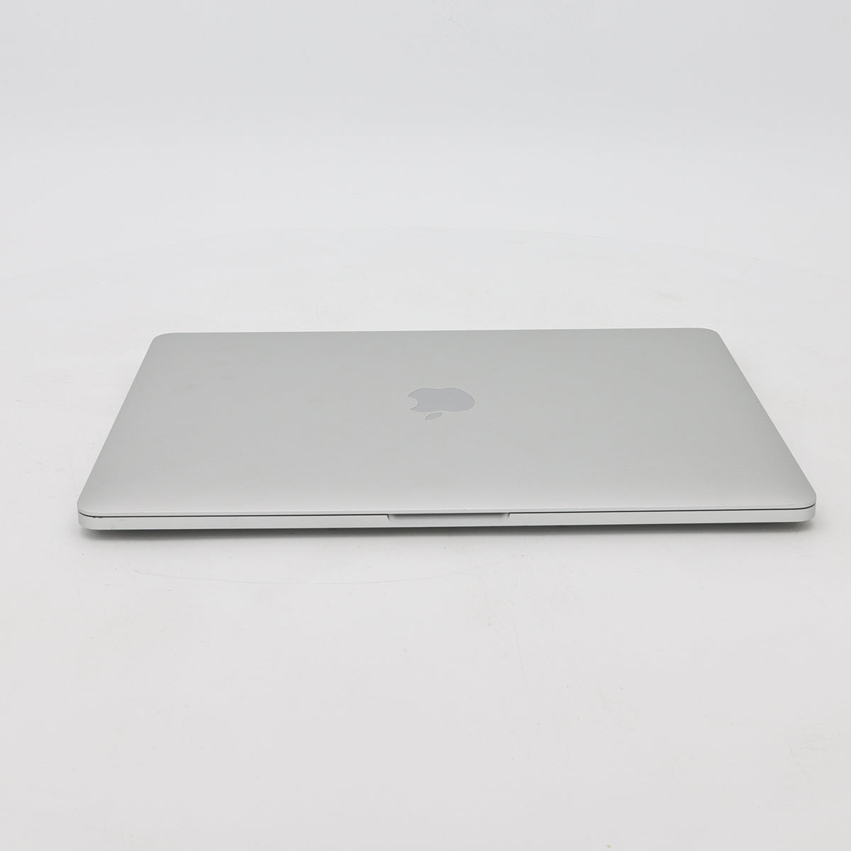 99新 Apple MacBook Pro 22年 13寸 M2（8+10核） 8G RAM 512G SSD 銀色