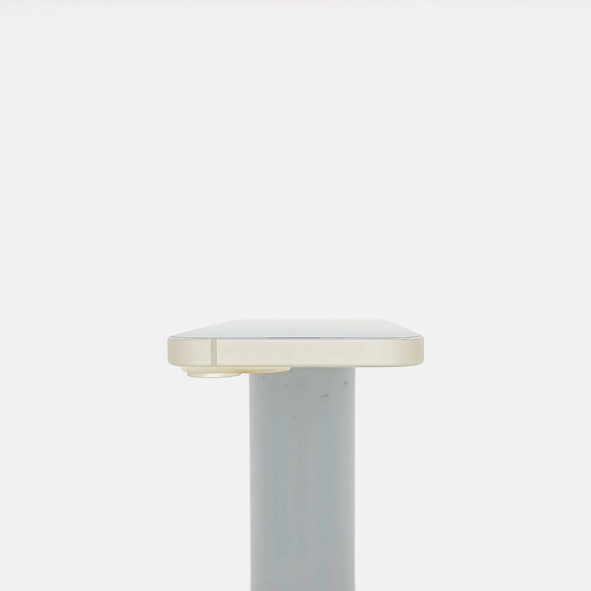 95新 Apple iPhone 15 128G 黃色 中國大陸版