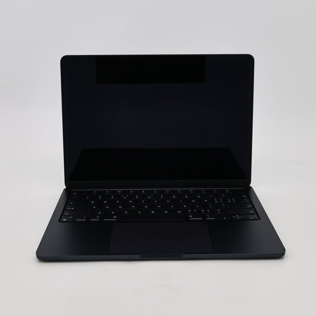 95新 Apple MacBook Air 22年 13寸 M2（8+8核） 8G RAM 256G SSD 午夜色