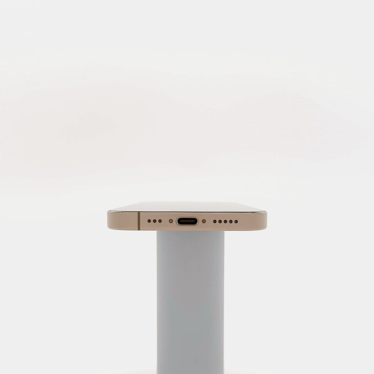 95新 Apple iPhone 16 Pro 128G 沙漠色鈦金屬 中國大陸版