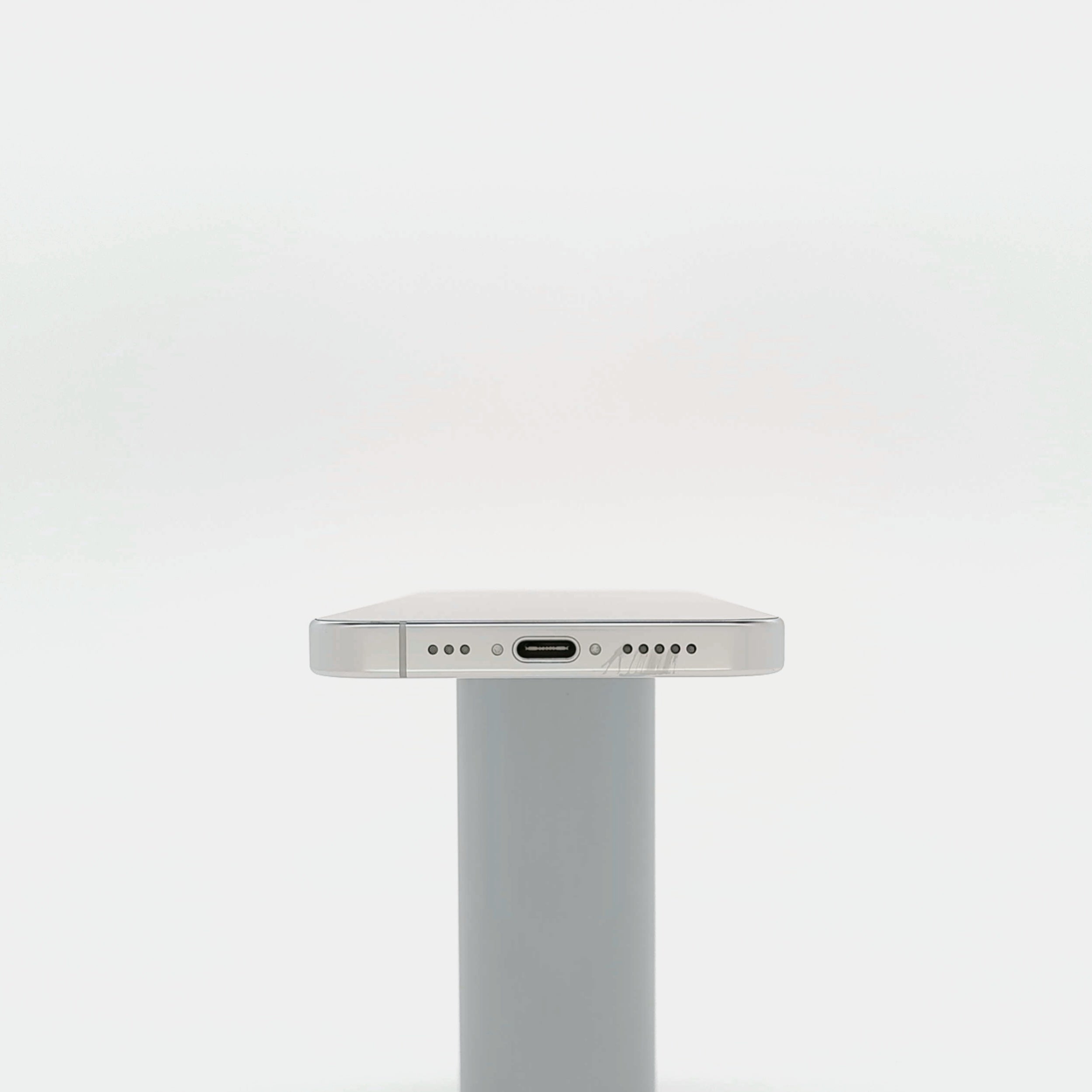 95新 Apple iPhone 16 Pro 128G 白色鈦金屬 中國大陸版