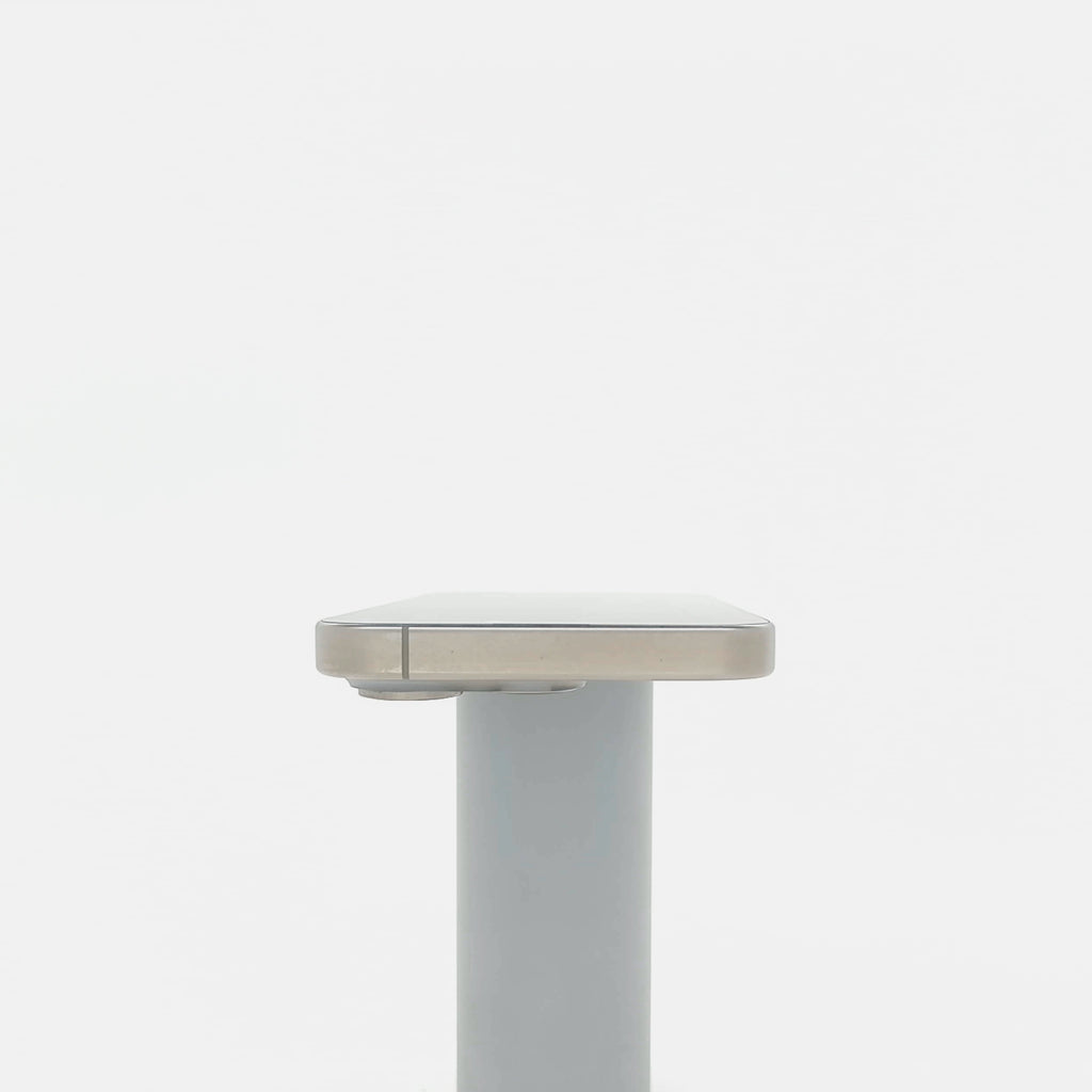 95新 Apple iPhone 15 Pro 128G 原色鈦金屬 中國大陸版