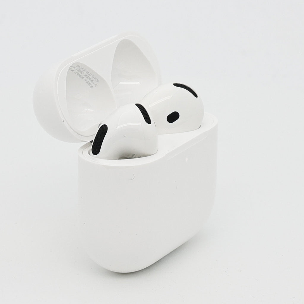 99新 Apple AirPods 4 (不支持主動降噪) 白色