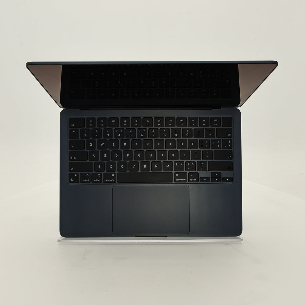 99新 Apple MacBook Air 22年 13寸 M2（8+8核） 8G RAM 256G SSD 深空灰色