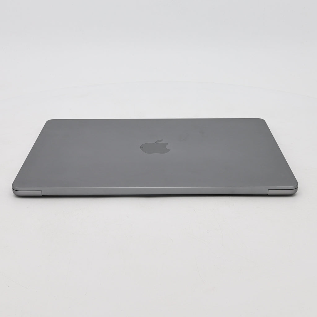 99新 Apple MacBook Air 22年 13寸 M2（8+8核） 8G RAM 256G SSD 深空灰色
