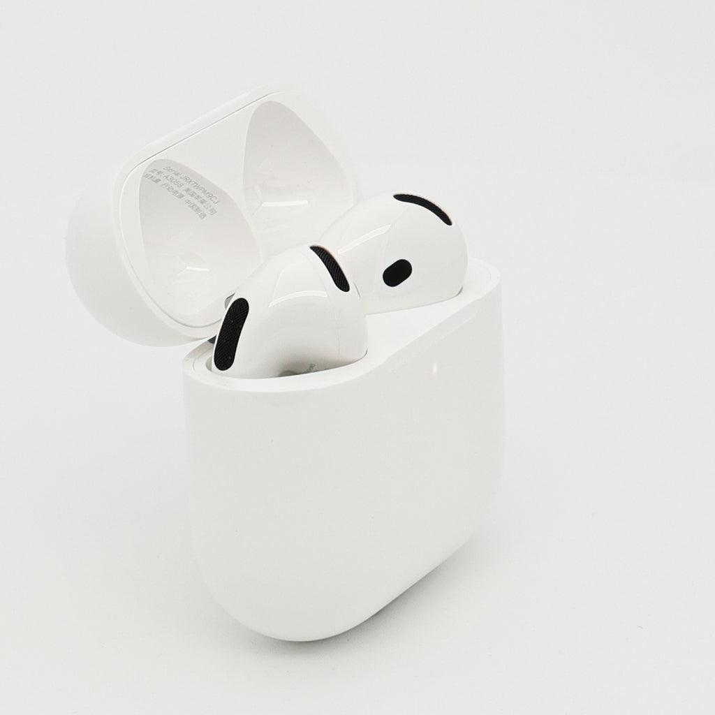 99新 Apple AirPods 4 (不支持主动降噪) 白色