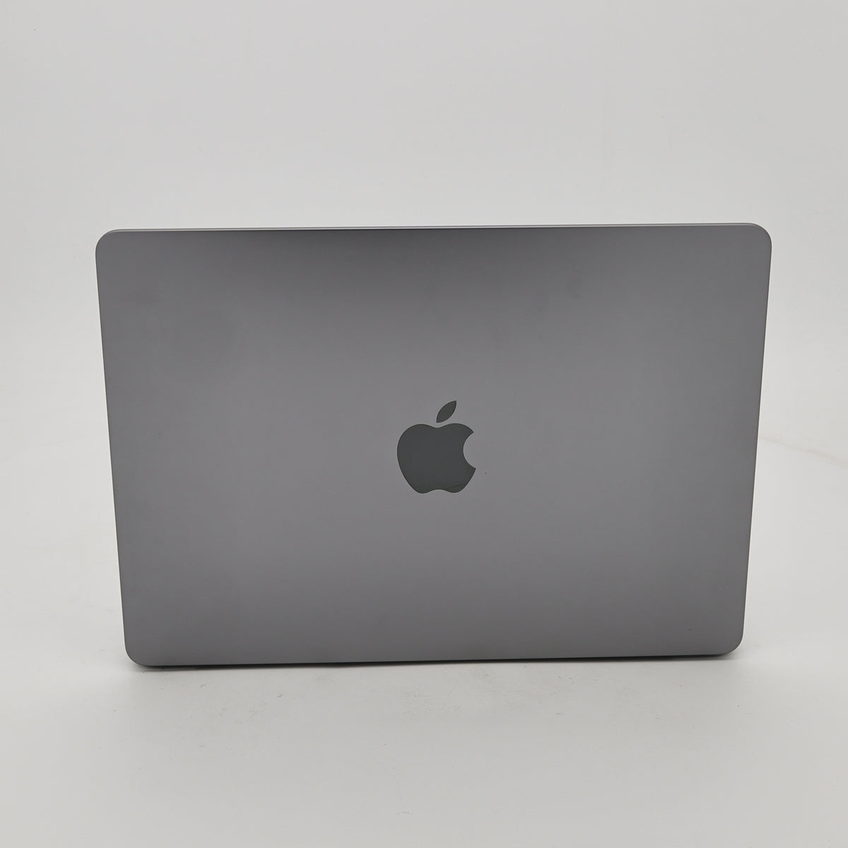 99新 Apple MacBook Air 22年 13寸 M2（8+8核） 16G RAM 256G SSD 深空灰色