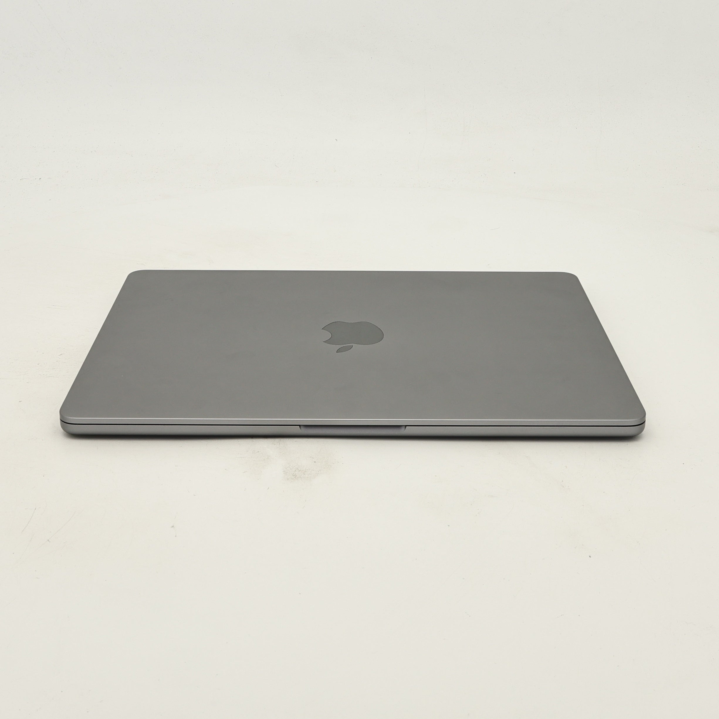95新 Apple MacBook Air 24年 13寸 M3（8+8核） 8G RAM 256G SSD 深空灰色