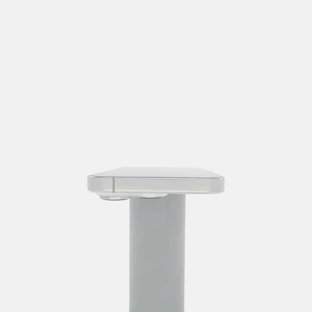 95新 Apple iPhone 16 Pro 128G 白色鈦金屬 中國大陸版