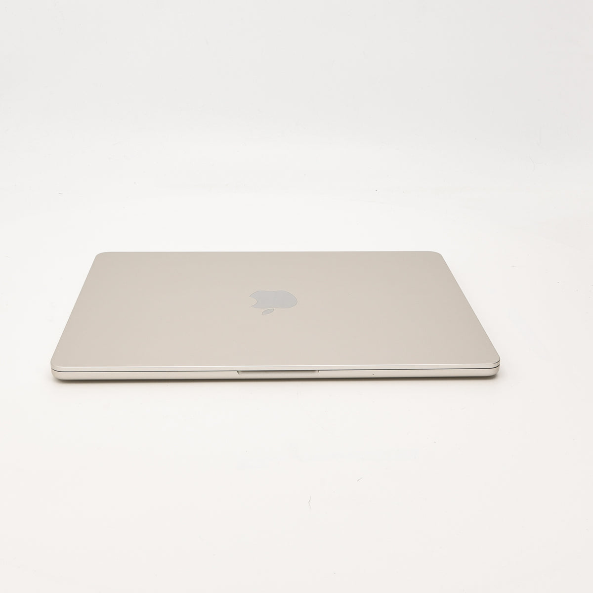 95新 Apple MacBook Air 22年 13寸 M2（8+10核） 8G RAM 512G SSD 星光色