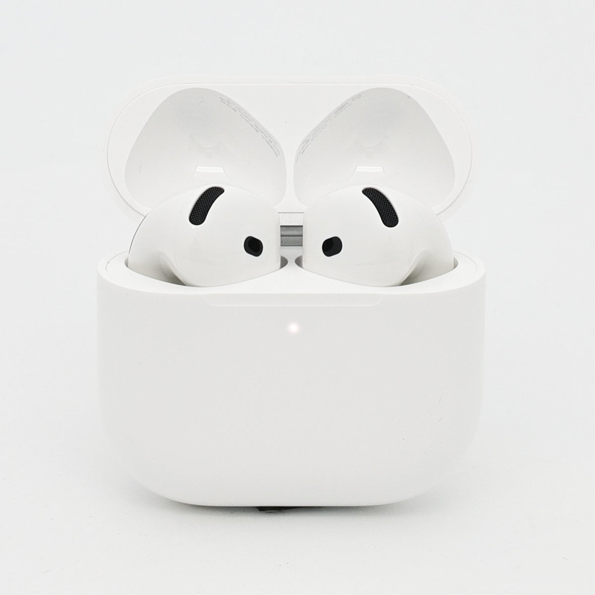 99新 Apple AirPods 4 (不支持主動降噪) 白色