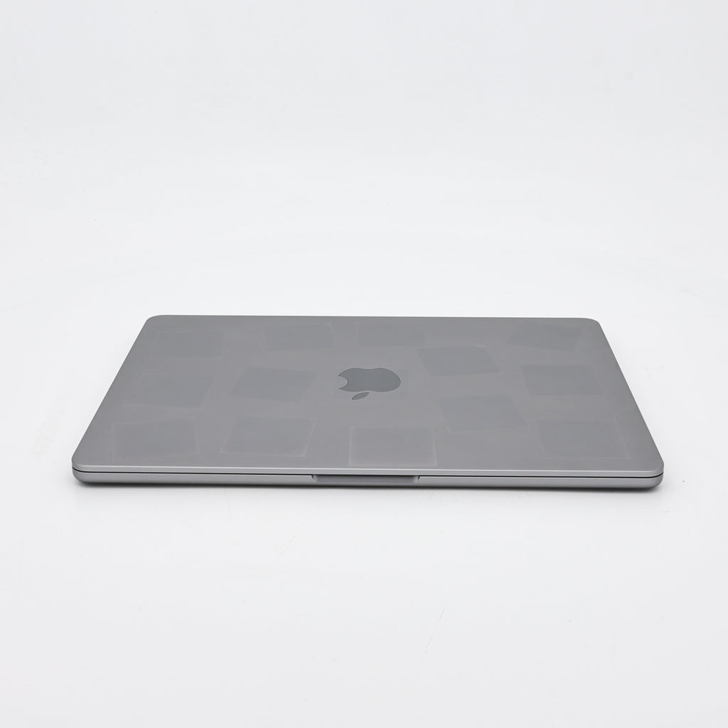 95新 Apple MacBook Air 22年 13寸 M2（8+10核） 8G RAM 512G SSD 深空灰色