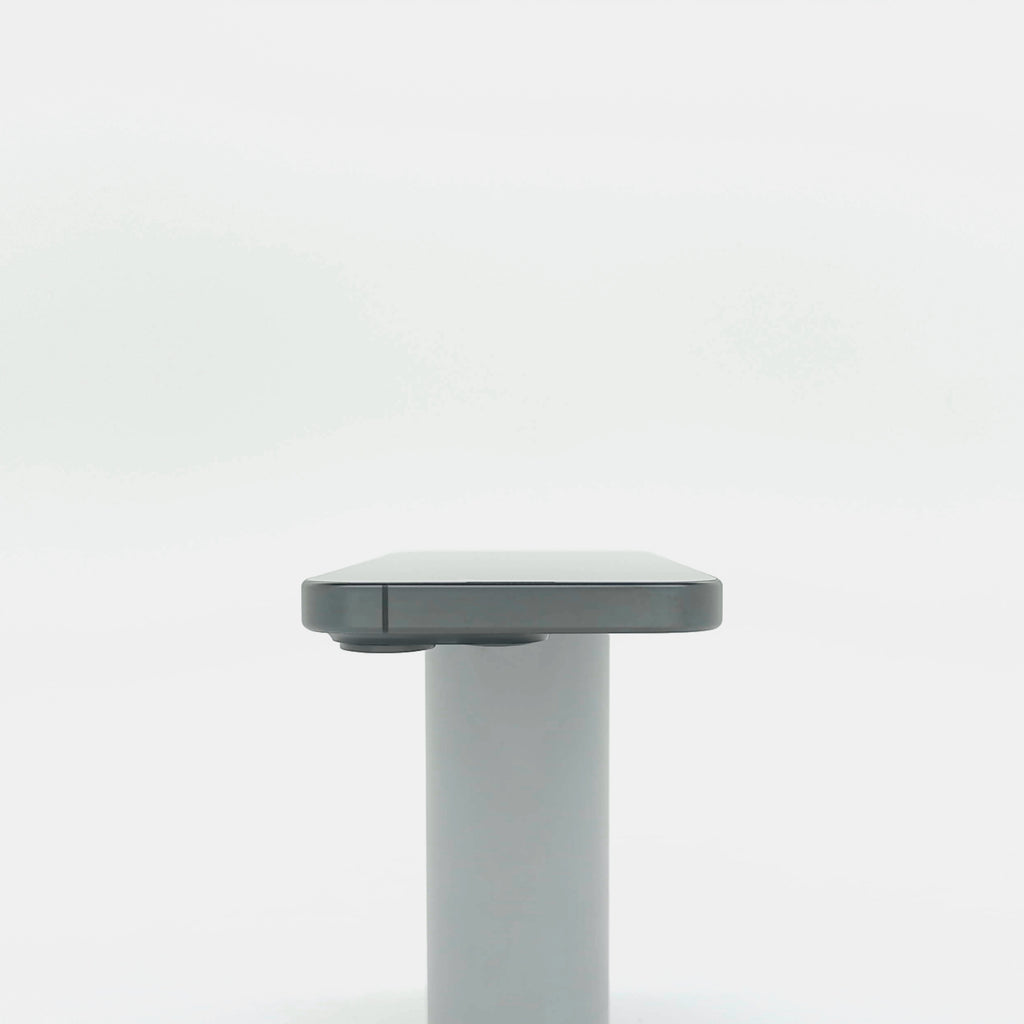 95新 Apple iPhone 15 Pro 128G 黑色鈦金屬 中國大陸版