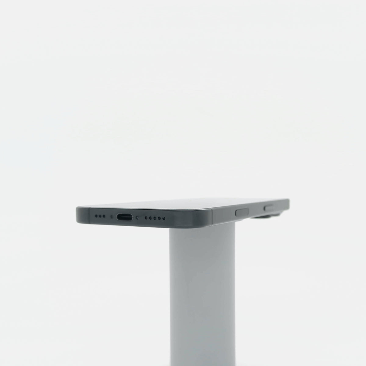 99新 Apple iPhone 16 Pro 128G 黑色鈦金屬 中國大陸版