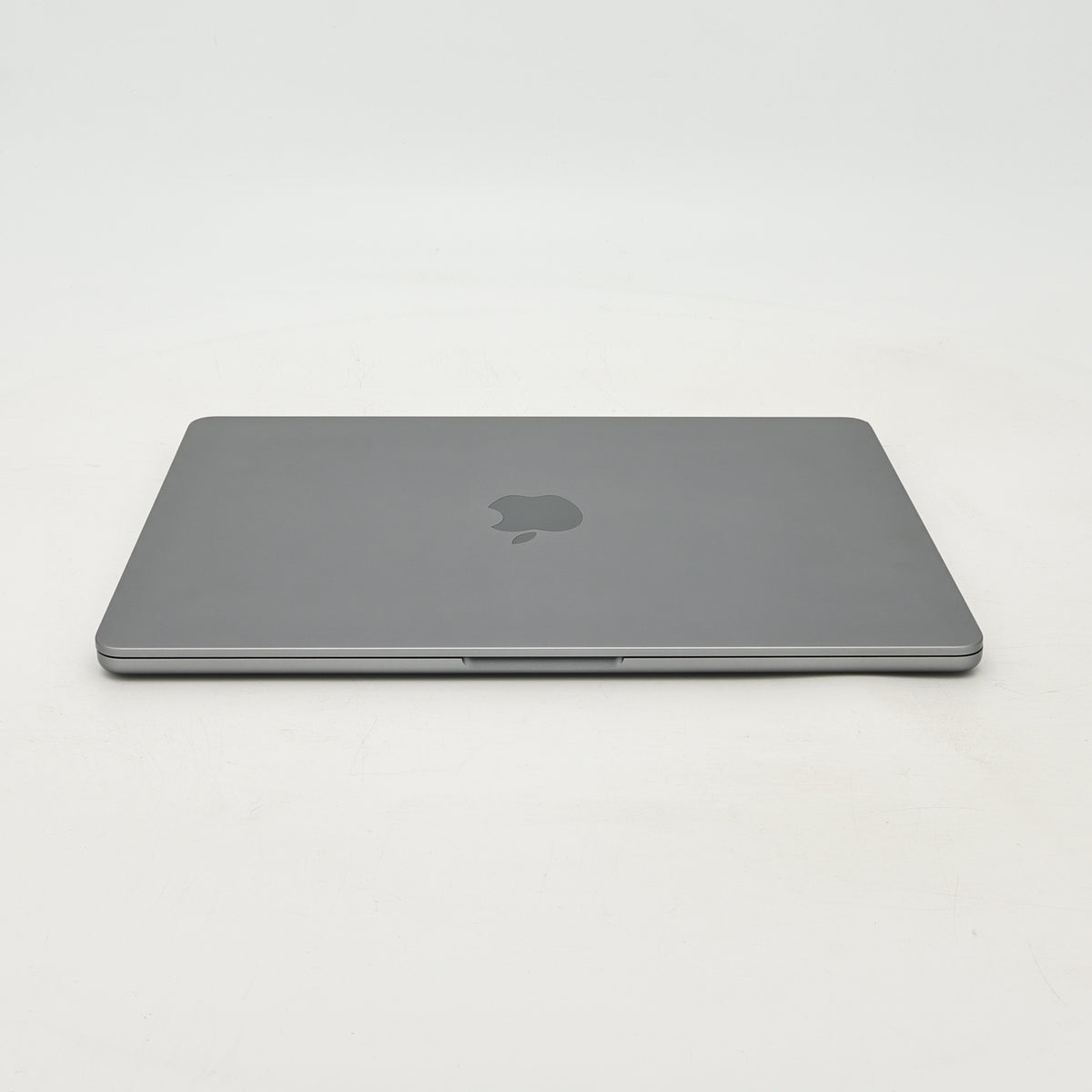 95新 Apple MacBook Air 22年 13寸 M2（8+8核） 16G RAM 256G SSD 深空灰色