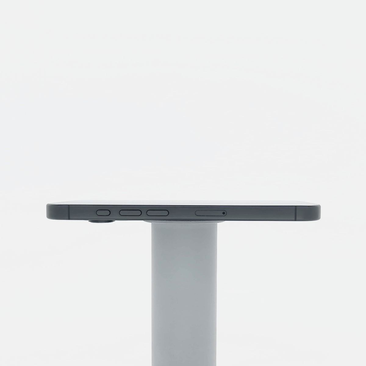 95新 Apple iPhone 16 Pro 256G 黑色鈦金屬 中國大陸版