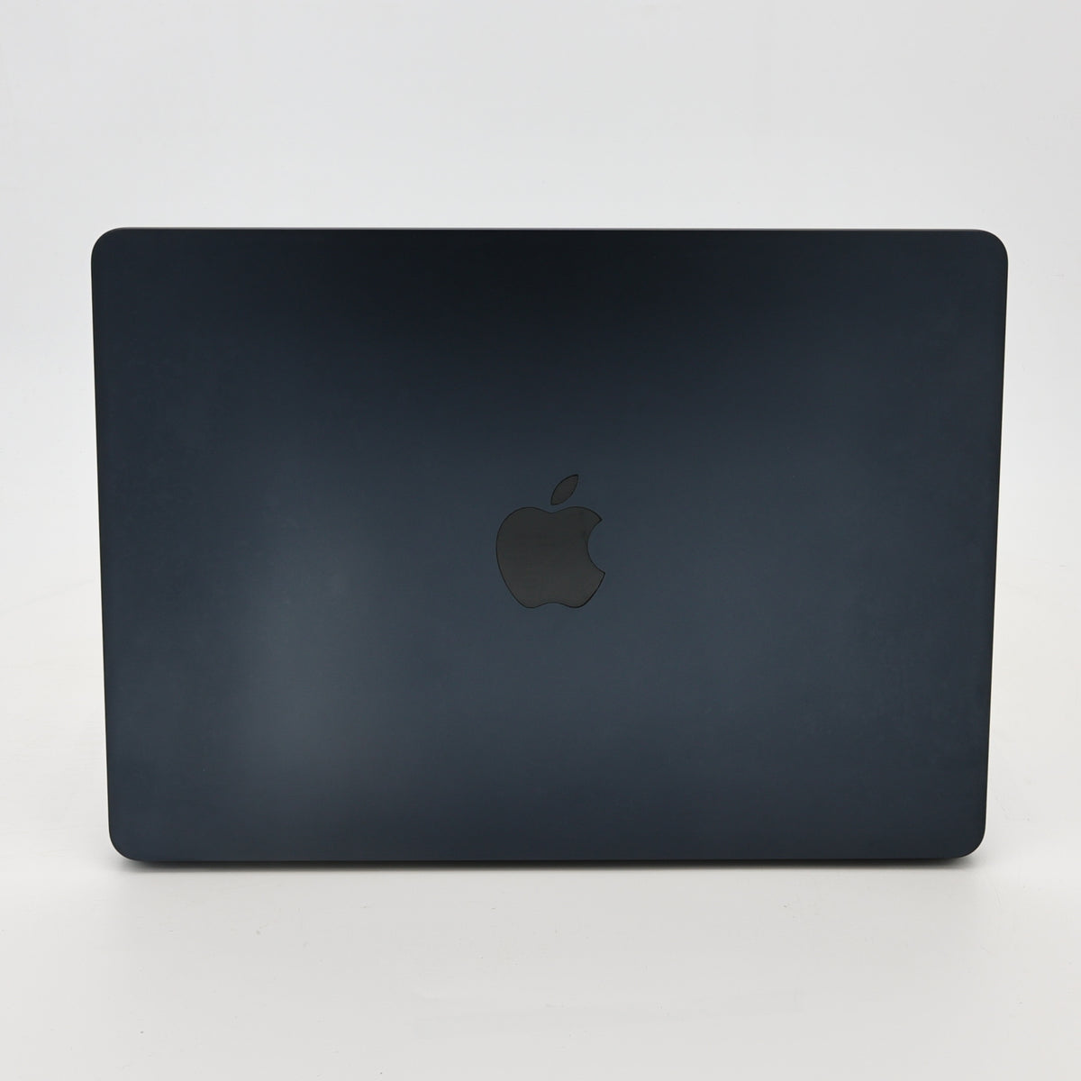 95新 Apple MacBook Air 22年 13寸 M2（8+8核） 8G RAM 512G SSD 午夜色