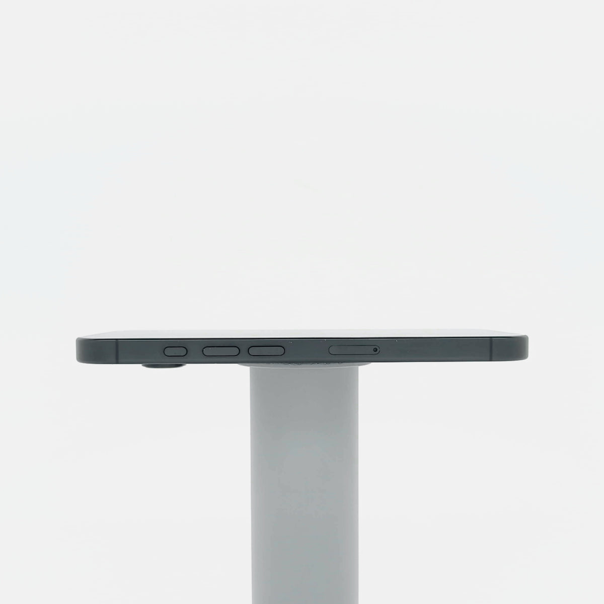 95新 Apple iPhone 16 Pro 128G 黑色鈦金屬 中國大陸版