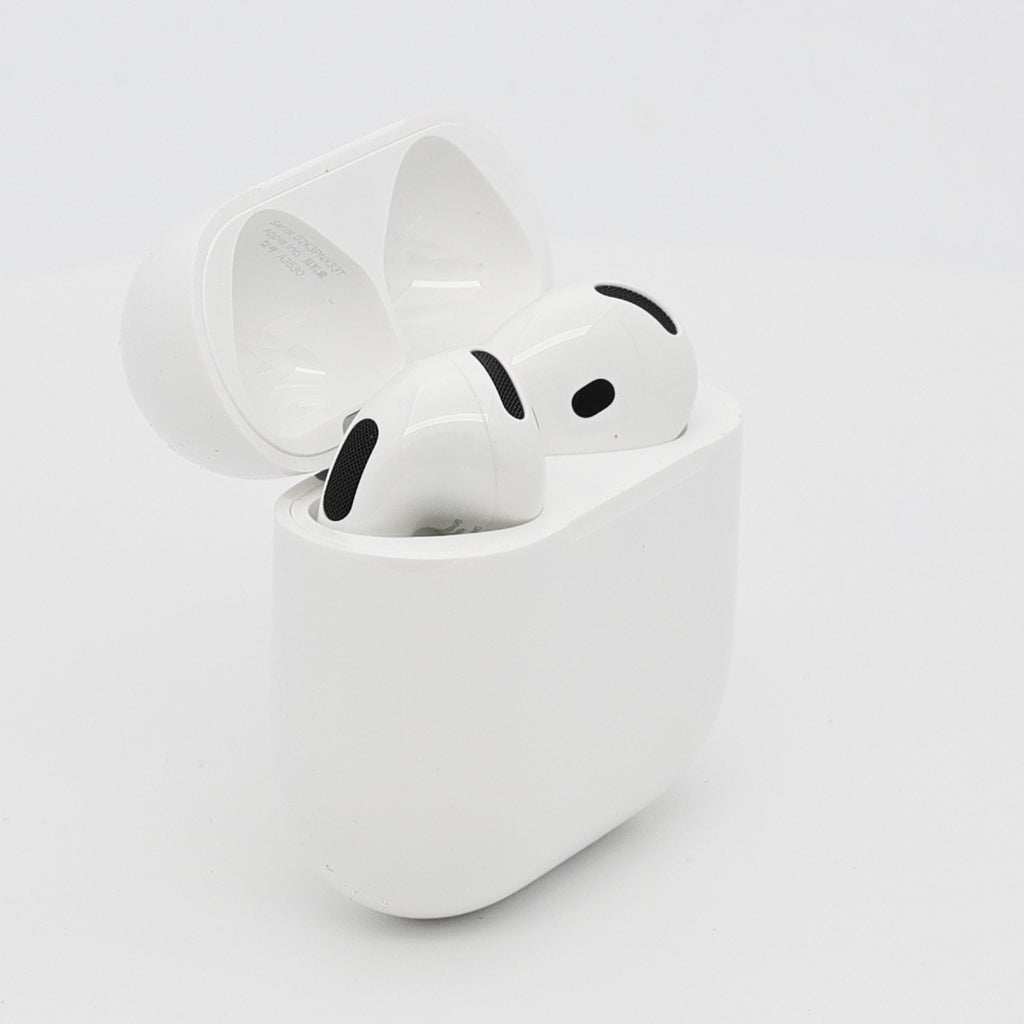 99新 Apple AirPods 5 白色