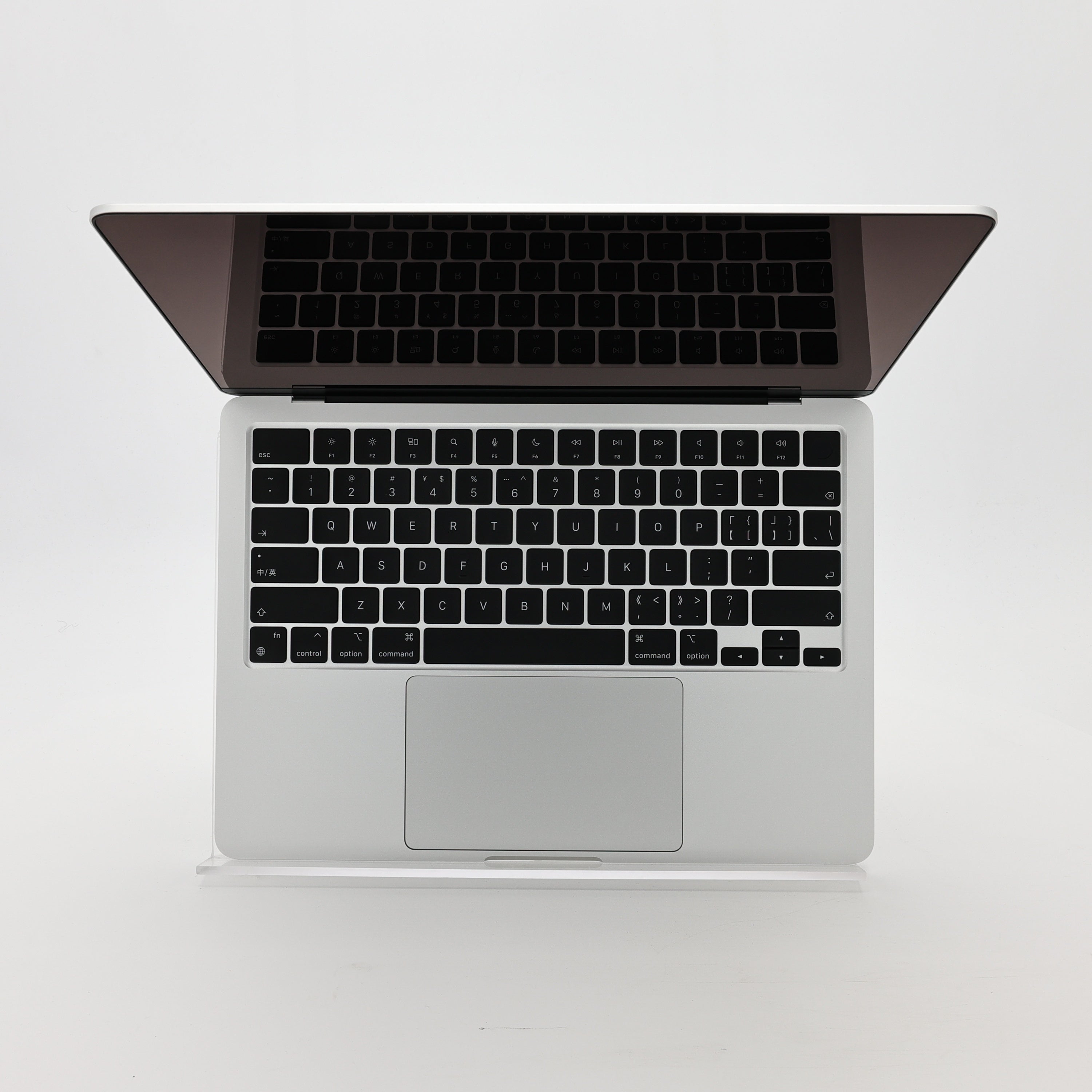 95新 Apple MacBook Air 22年 13寸 M2（8+10核） 8G RAM 512G SSD 銀色