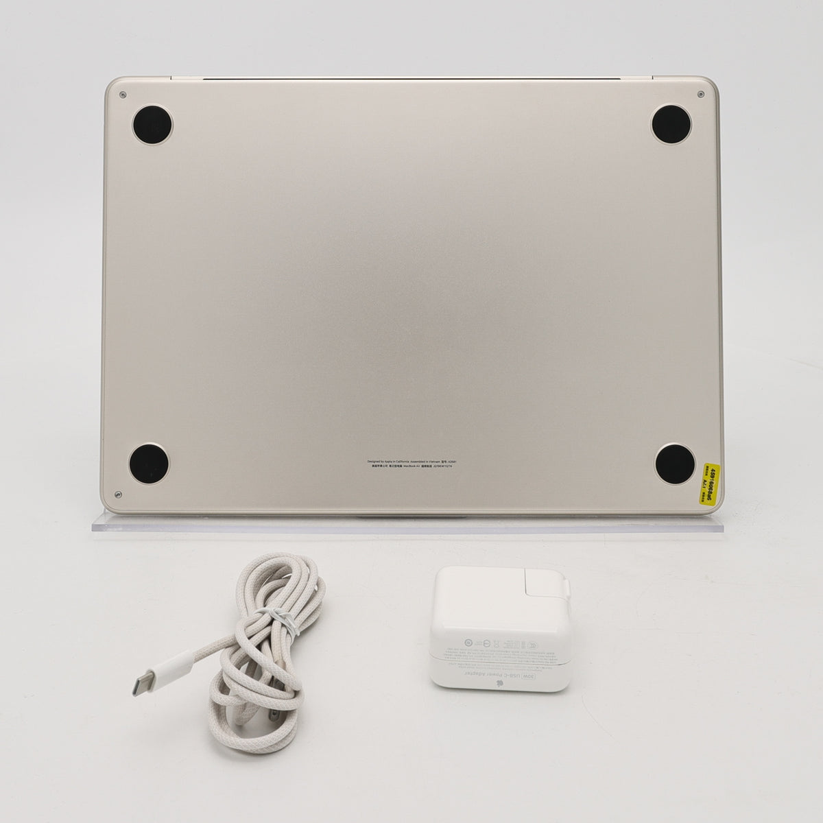 99新 Apple MacBook Air 22年 13寸 M2（8+8核） 8G RAM 256G SSD 星光色