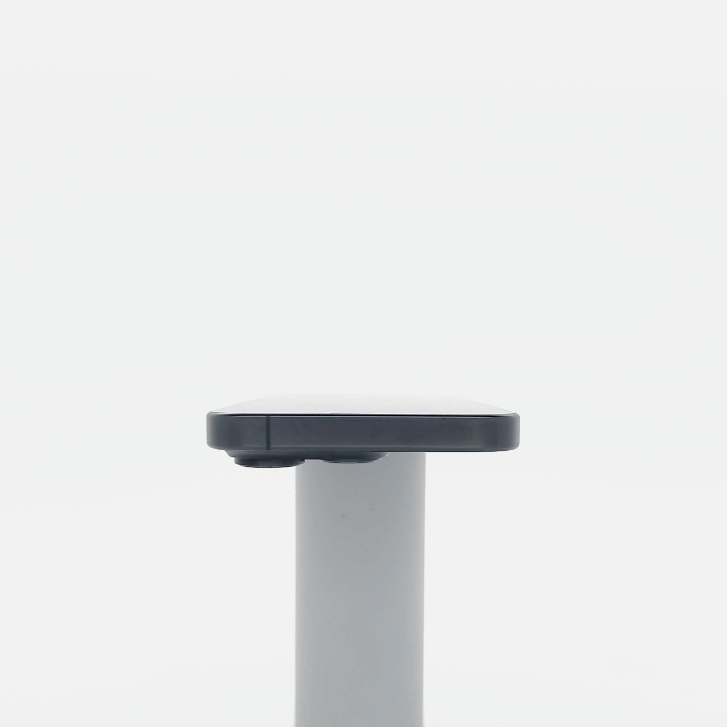95新 Apple iPhone 16 Pro 128G 黑色鈦金屬 中國大陸版