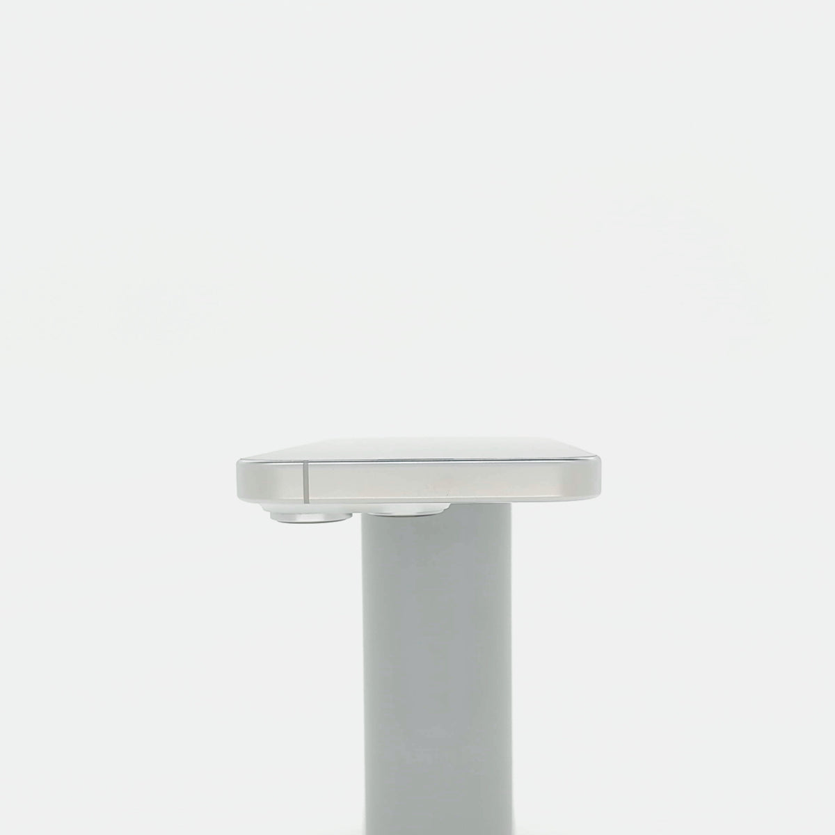 99新 Apple iPhone 16 Pro 128G 白色鈦金屬 中國大陸版