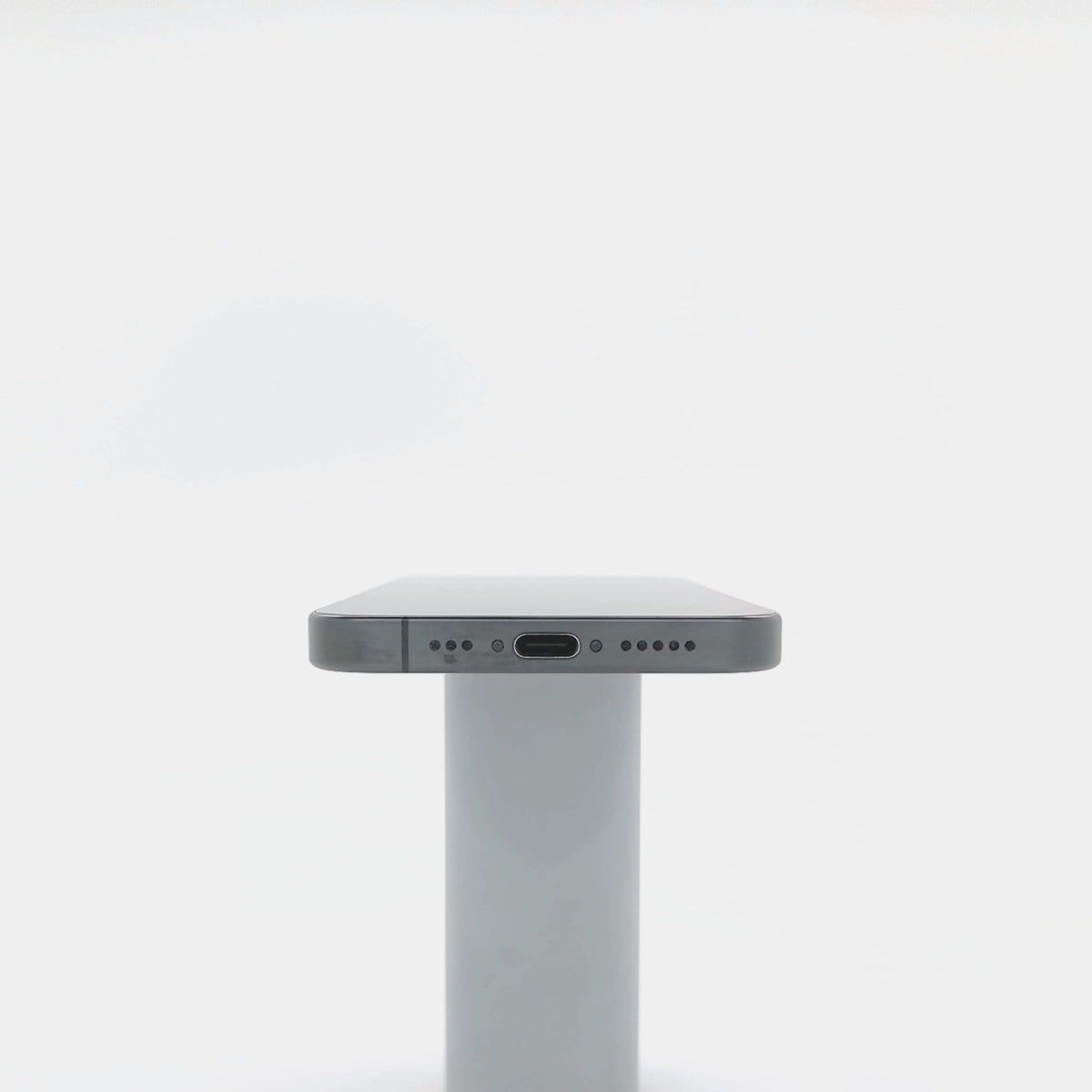 95新 Apple iPhone 15 Pro 128G 黑色鈦金屬 中國大陸版