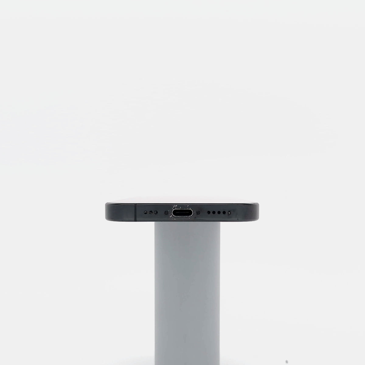 95新 Apple iPhone 16 Pro 128G 黑色鈦金屬 中國大陸版