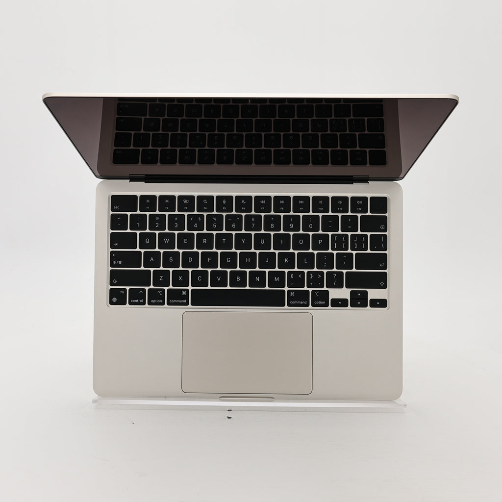 95新 Apple MacBook Air 22年 13寸 M2（8+8核） 8G RAM 256G SSD 星光色