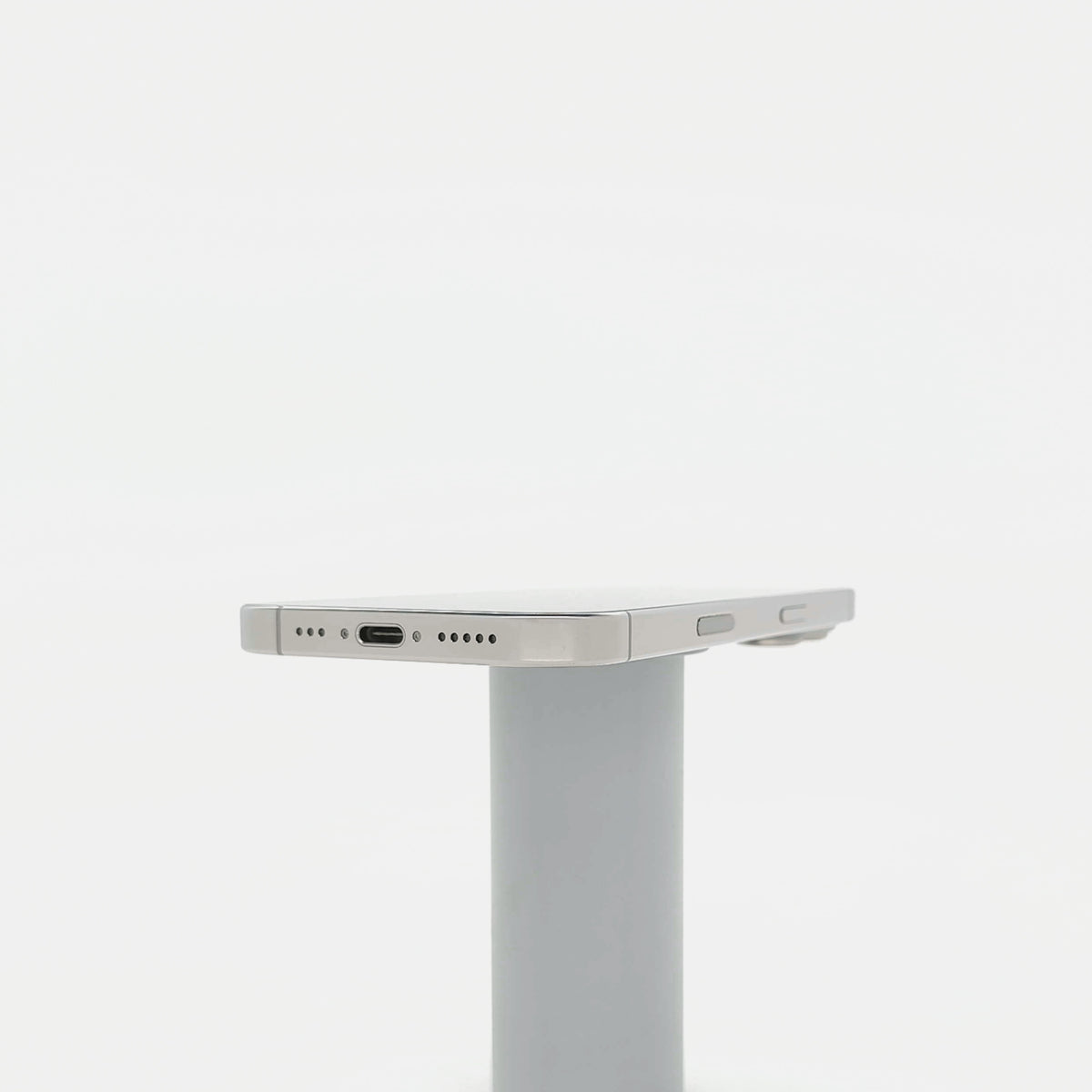 95新 Apple iPhone 16 Pro 128G 原色鈦金屬 中國大陸版