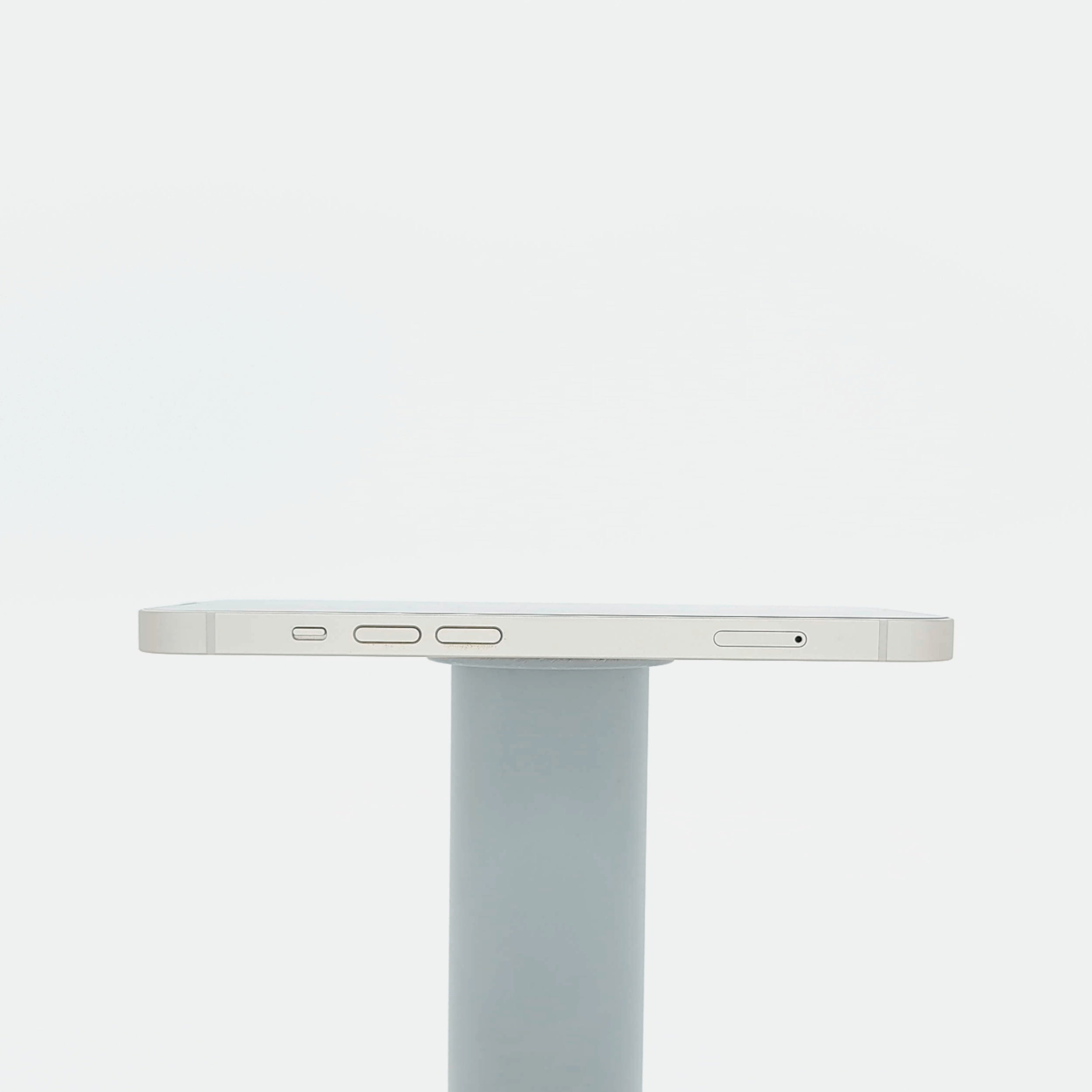 95新 Apple iPhone 13 128G 星光色 中國大陸版