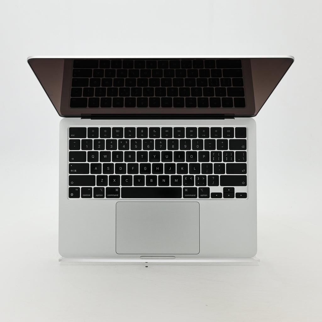 95新 Apple MacBook Air 24年 13寸 M3（8+8核） 8G RAM 256G SSD 銀色