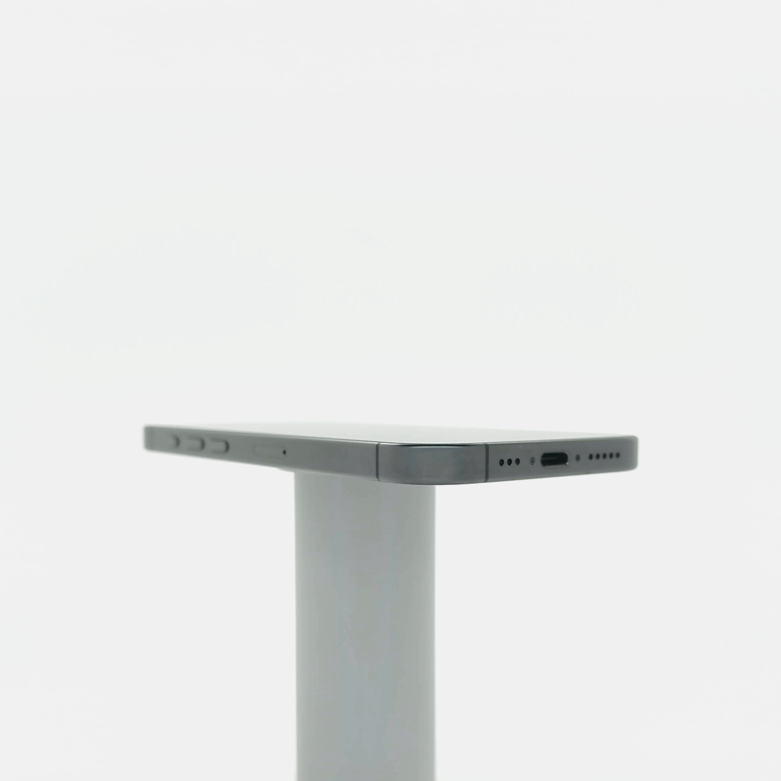 95新 Apple iPhone 15 Pro 256G 黑色鈦金屬 中國大陸版