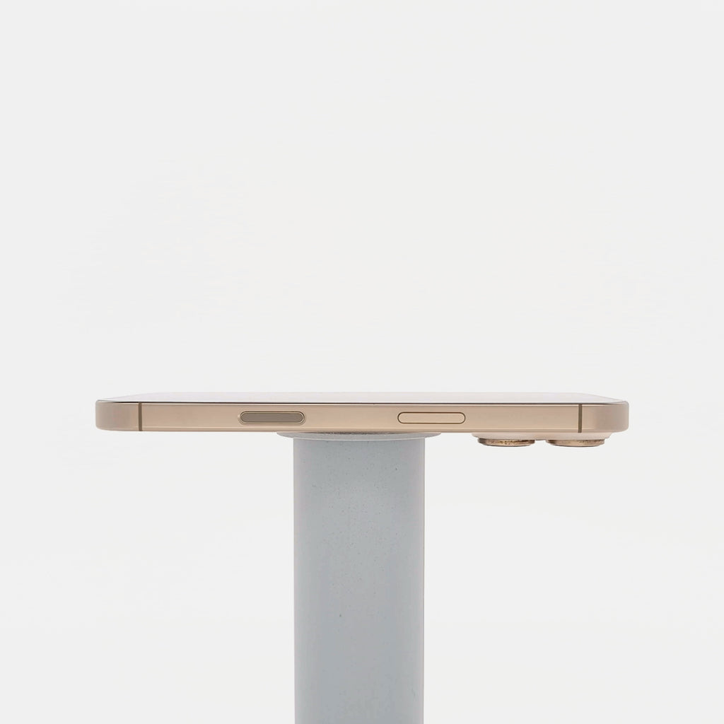 95新 Apple iPhone 16 Pro 256G 沙漠色鈦金屬 中國大陸版